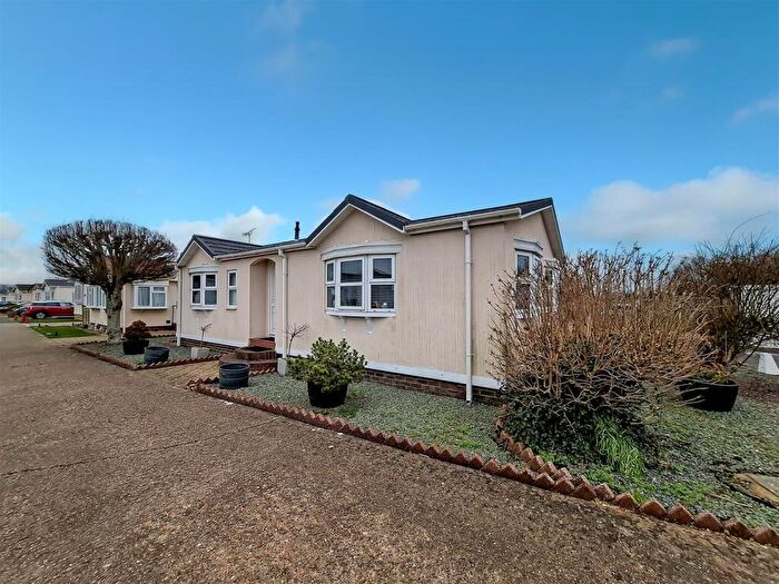2 Bedroom Mobile Home For Sale In Climping Park, Bognor Road, Climping, BN17