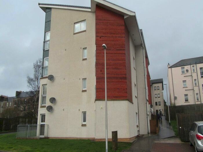 2 Bedroom Flat To Rent In Eden Bank, Dundee, DD4