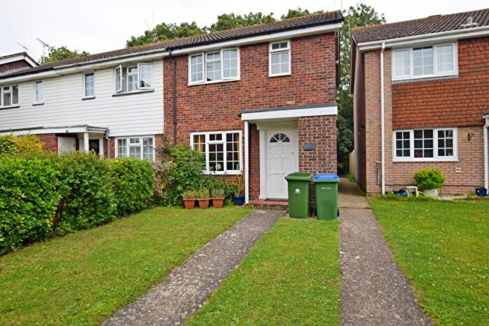 2 Bedroom End Of Terrace House To Rent In Henfield Way, Bognor Regis, PO22