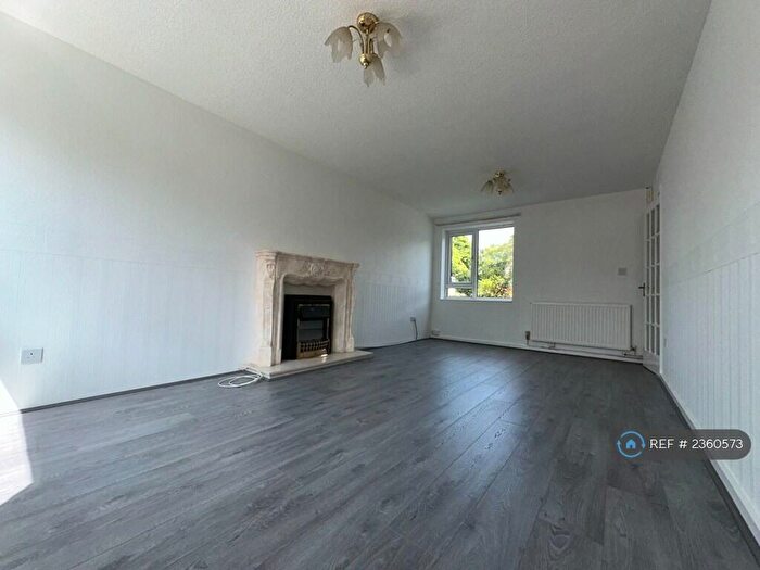 3 Bedroom Terraced House To Rent In Alcombe Grove, Stechford, Birmingham, B33