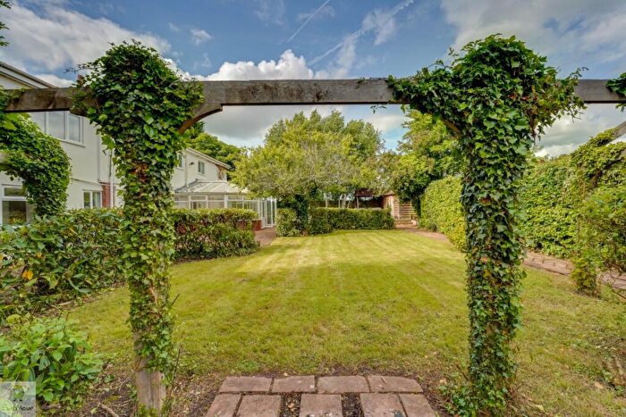 5 Bedroom Detached House For Sale In Wattles Lane, Acton Trussell, Stafford, Staffordshire, ST17