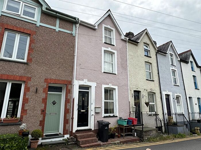 2 Bedroom Terraced House For Sale In Poplar Road, Machynlleth, Powys, SY20
