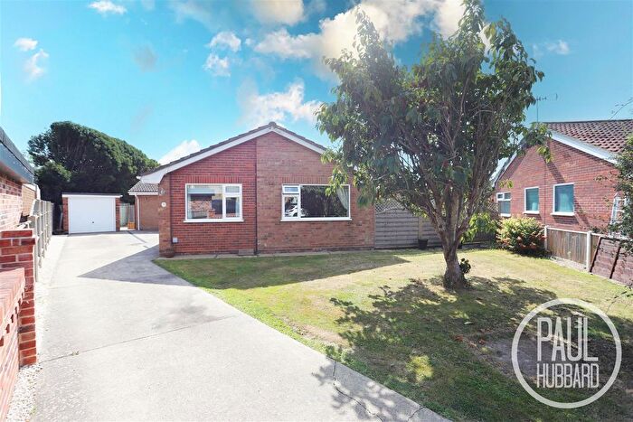 4 Bedroom Detached Bungalow For Sale In Orchard Close, Blundeston, Suffolk, NR32
