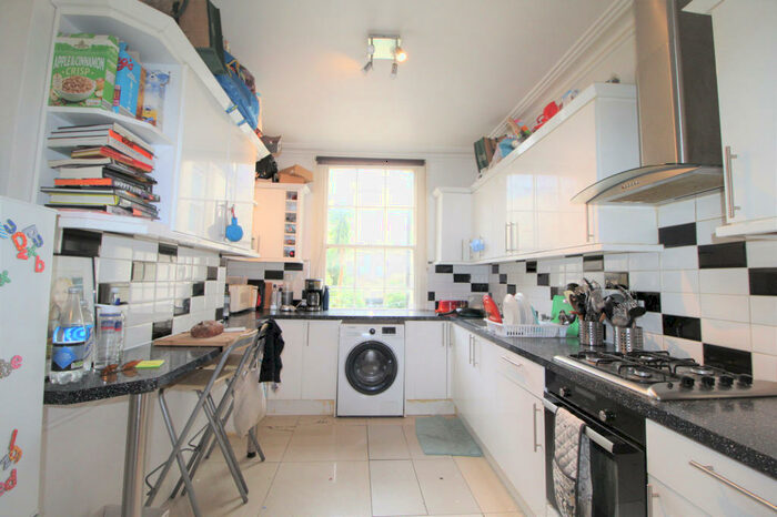 4 Bedroom Terraced House To Rent In Commercial Road, London, E1