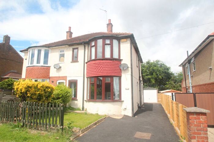 3 Bedroom Detached House To Rent In Hawes Road, Harrogate, North Yorkshire, Uk, HG1