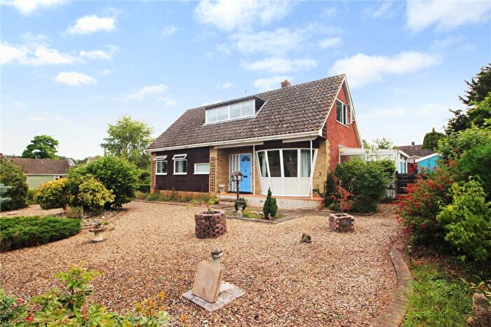 4 Bedroom Detached House For Sale In Mill Green, Stoke Holy Cross, Norwich, Norfolk, NR14