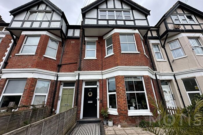 2 Bedroom Maisonette To Rent In Connaught Road, Folkestone, CT20