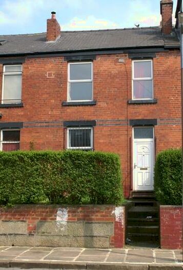 4 Bedroom Terraced House To Rent In Ebor Mount, Hyde Park, Leeds, LS6