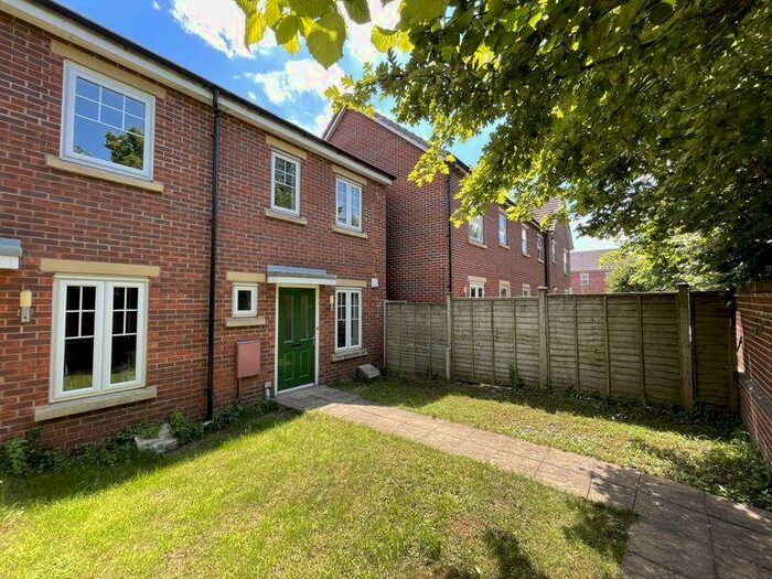 2 Bedroom House To Rent In Secunda Way, Hempsted, GL2