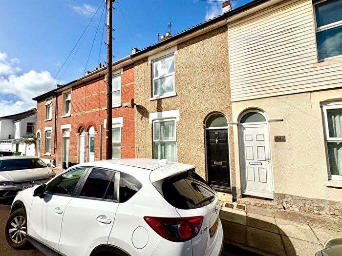 4 Bedroom House For Sale In Eton Road, Southsea, PO5