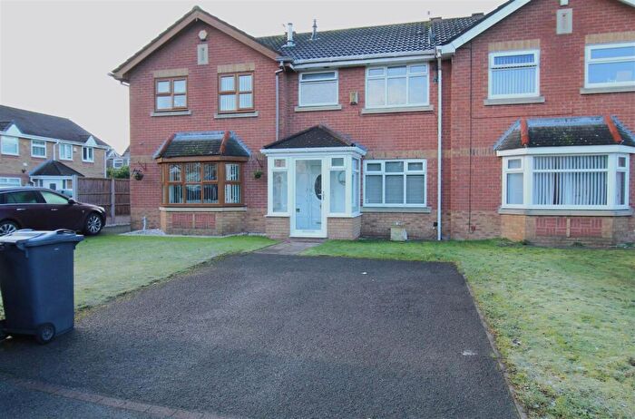 3 Bedroom Town House For Sale In Greenbank Drive, Fazakerley, Liverpool, L10