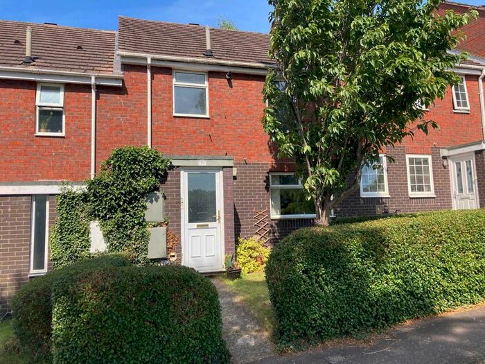 3 Bedroom Terraced House To Rent In Hearthway, Banbury, OX16