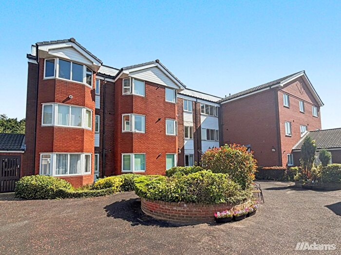 1 Bedroom Flat For Sale In Willow Tree Court, Widnes, WA8