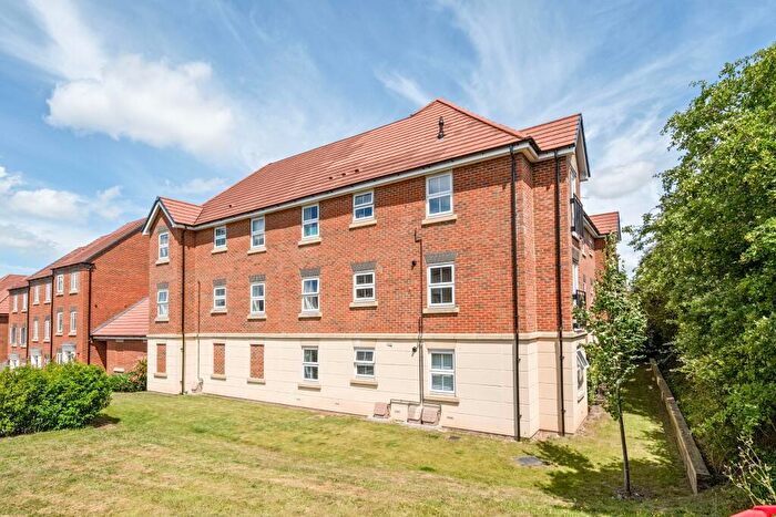 2 Bedroom Apartment For Sale In Marchment Close, Andover, SP11