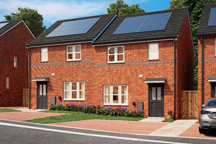 3 Bedroom Semi Detached House For Sale In The Pottery, Langley Mill, Nottingham, Derbyshire, NG16