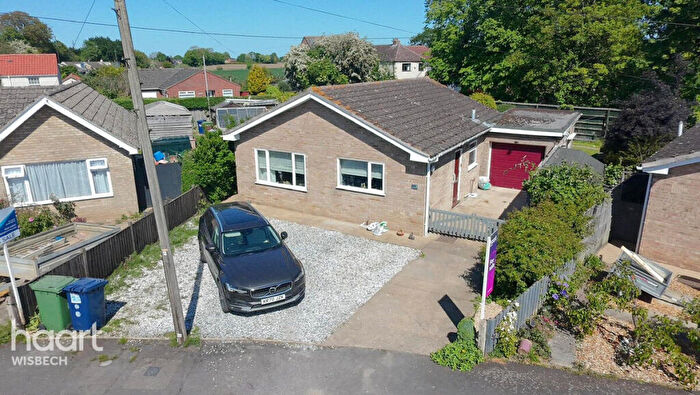 3 Bedroom Detached Bungalow For Sale In St Pauls Close, Gorefield, PE13