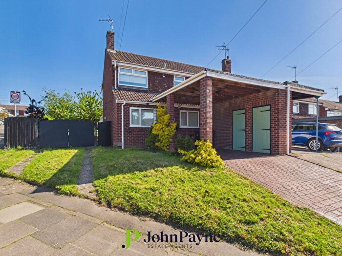3 Bedroom End Of Terrace House For Sale In Alderminster Road, Mount Nod, Coventry, CV5