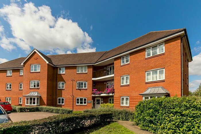 2 Bedroom Flat To Rent In Tylehurst Drive, Tylehurst Drive, Redhill, Surrey, RH1