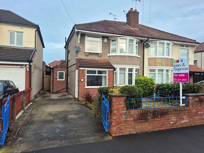 3 Bedroom Semi Detached House For Sale In Eastway, Greasby, Wirral, CH49