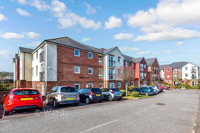 1 Bedroom Apartment For Sale In Stanley Road, Cheriton, Folkestone, Kent, CT19