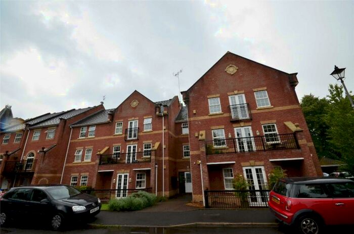 2 Bedroom Apartment To Rent In Peel Court, Copper Place, Manchester, M14