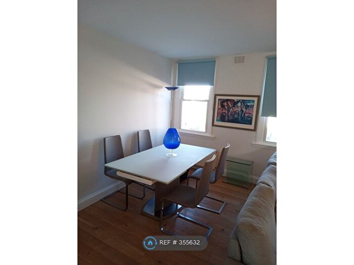 4 Bedroom Flat To Rent In London, London, SW6