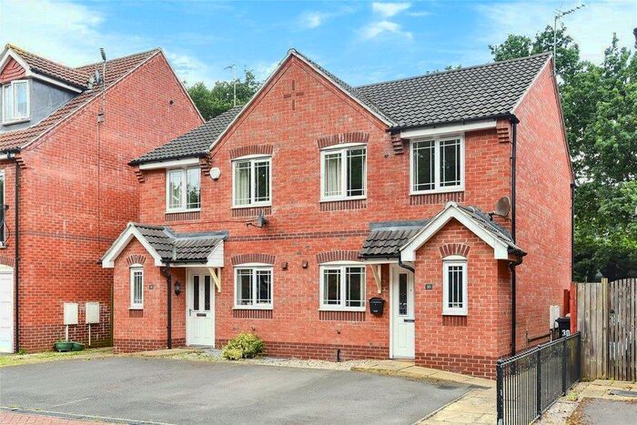 3 Bedroom Semi-Detached House To Rent In Grandfield Way, North Hykeham, Lincoln, LN6