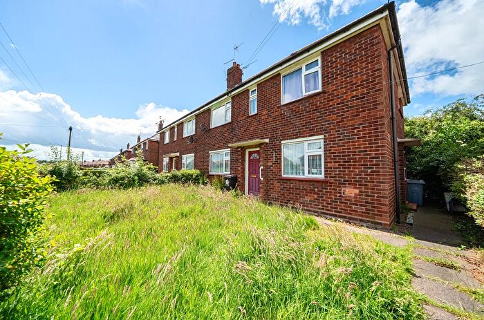 1 Bedroom Flat For Sale In Marshfield Avenue, Crewe, Cheshire, CW2