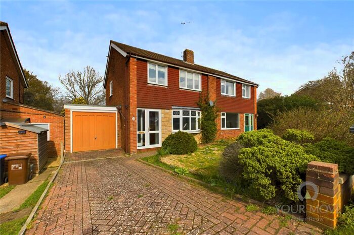 3 Bedroom Semi-Detached House To Rent In Hinton Road, Kingsthorpe, Northampton, NN2