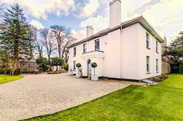 5 Bedroom Property For Sale In Werrington, Launceston, Cornwall, PL15