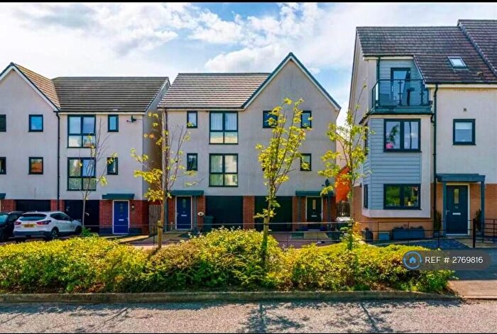 3 Bedroom Semi Detached House To Rent In Wagonway Drive, Newcastle Upon Tyne, NE13