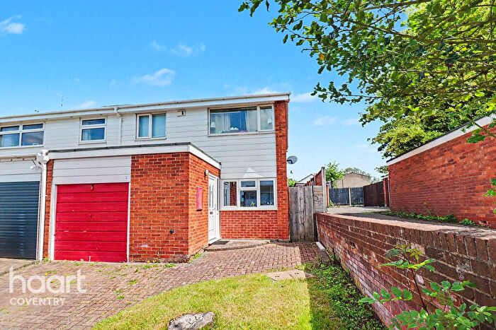 3 Bedroom Semi Detached House For Sale In Alex Grierson Close, Coventry, CV3