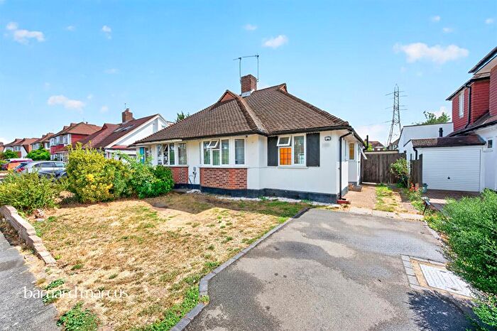 2 Bedroom Semi-Detached Bungalow For Sale In Lawrence Avenue, New Malden, KT3
