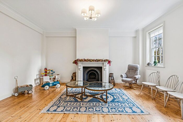 3 Bedroom Flat For Sale In Duchess Of Bedfords Walk, Campden Hill, W8