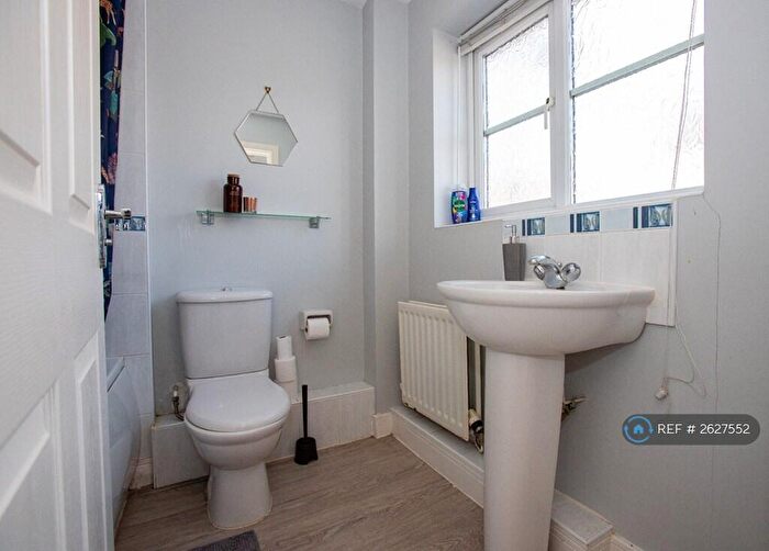 1 Bedroom Semi-Detached House To Rent In Dickens Heath Road, Shirley, Solihull, B90