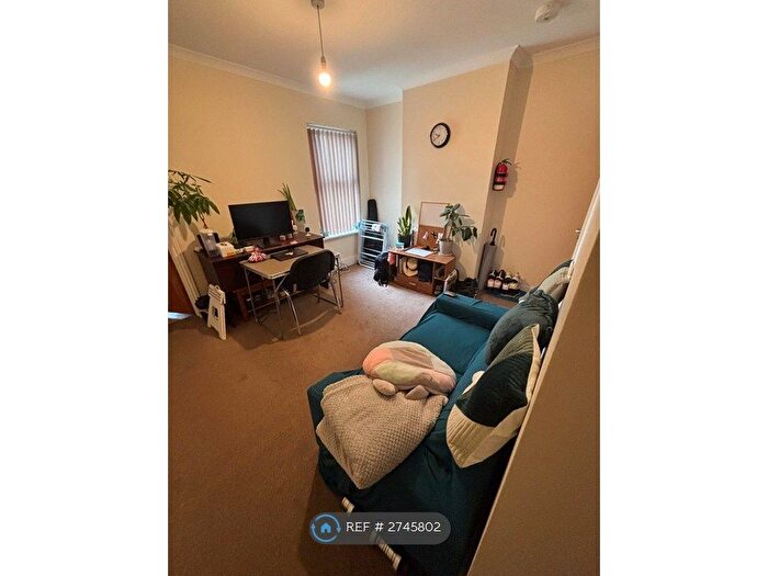 1 Bedroom Flat To Rent In Caversham, Reading, RG4