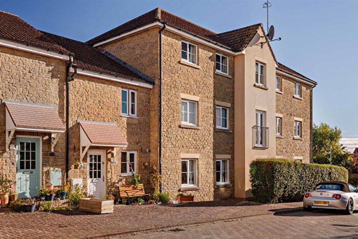 2 Bedroom Apartment For Sale In Highwood Drive, Nailsworth, GL6