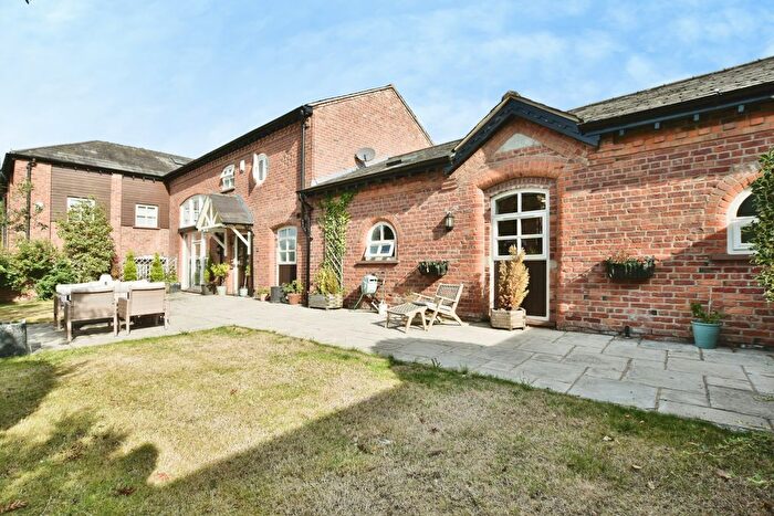 4 Bedroom Semi-detached House For Sale In Noahs Ark Lane, Knutsford, WA16