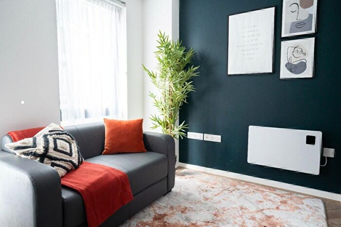 Apartment To Rent In Rockingham Street, Sheffield, S1