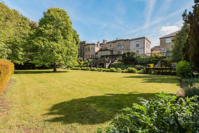 2 Bedroom Flat For Sale In The Chipping, Tetbury, Gloucestershire, GL8