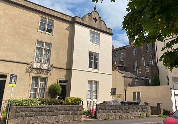 1 Bedroom Flat For Sale In Flat, South Terrace, Weston-Super-Mare, North Somerset, BS23