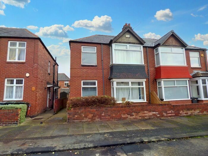 2 Bedroom Flat To Rent In Lisle Street, Wallsend, NE28