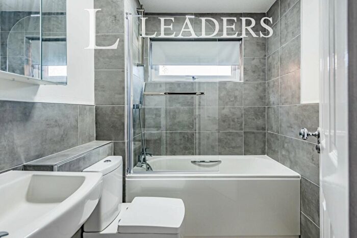 Maisonette To Rent In Cottesmore Green, Crawley, RH11