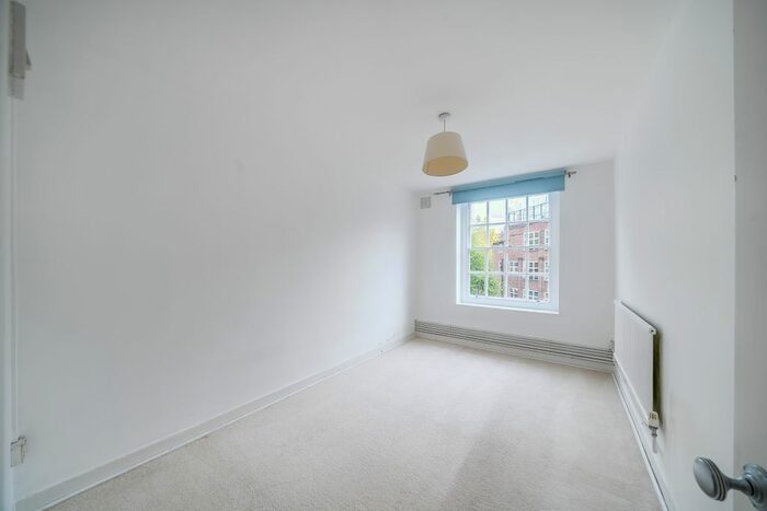2 Bedroom Flat To Rent In Kilner House, Clayton Street, SE11