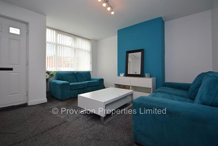 4 Bedroom Terraced House To Rent In Cross Speedwell Street, Woodhouse, Leeds, LS6