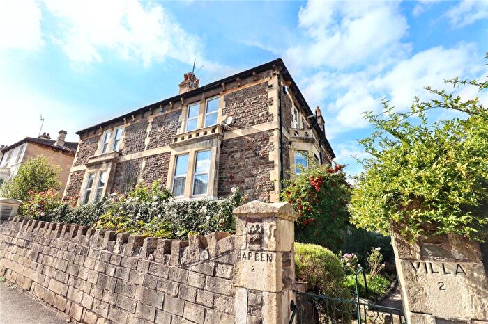 Apartment For Sale In Lower Oldfield Park, Bath, BA2