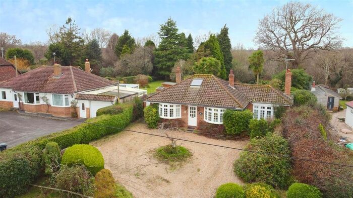 3 Bedroom Detached Bungalow For Sale In Furnace Lane, Broad Oak, Rye, TN31