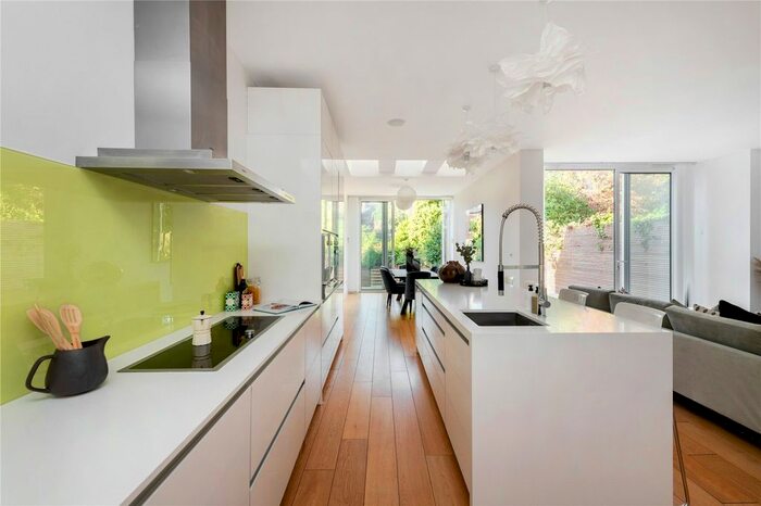 5 Bedroom Semi-Detached House To Rent In Briardale Gardens, Hampstead, NW3