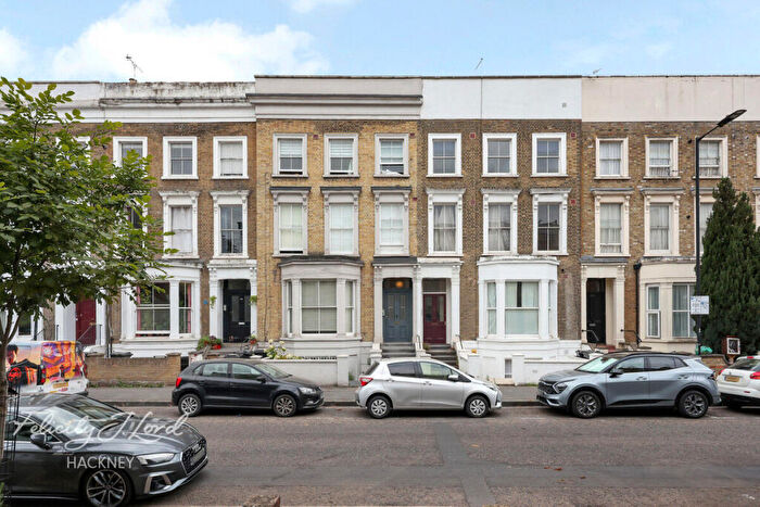 1 Bedroom Flat For Sale In Richmond Road, London, E8