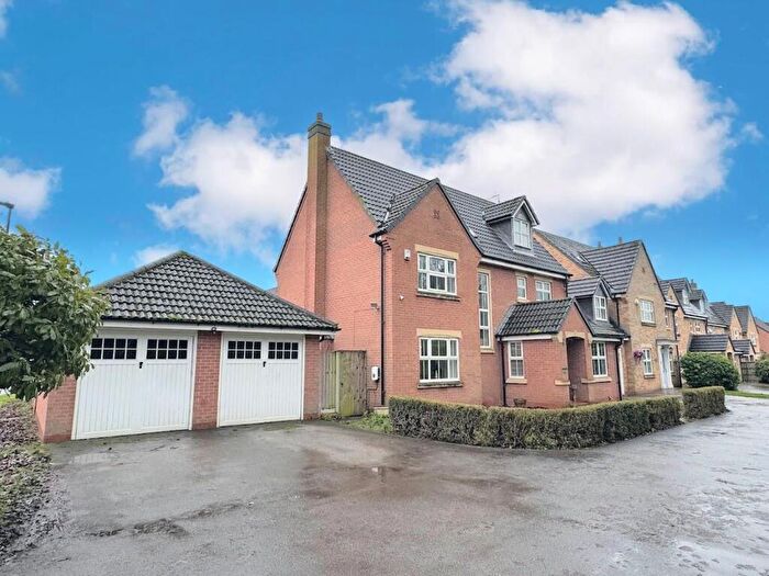 5 Bedroom Detached House For Sale In Hamlet Court, Chellaston, Derby, DE73